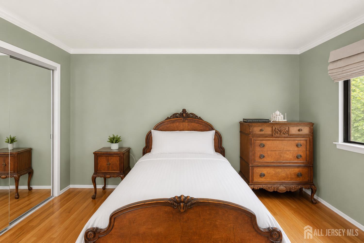 34 Laurie Court Old Bridge NJ 07747