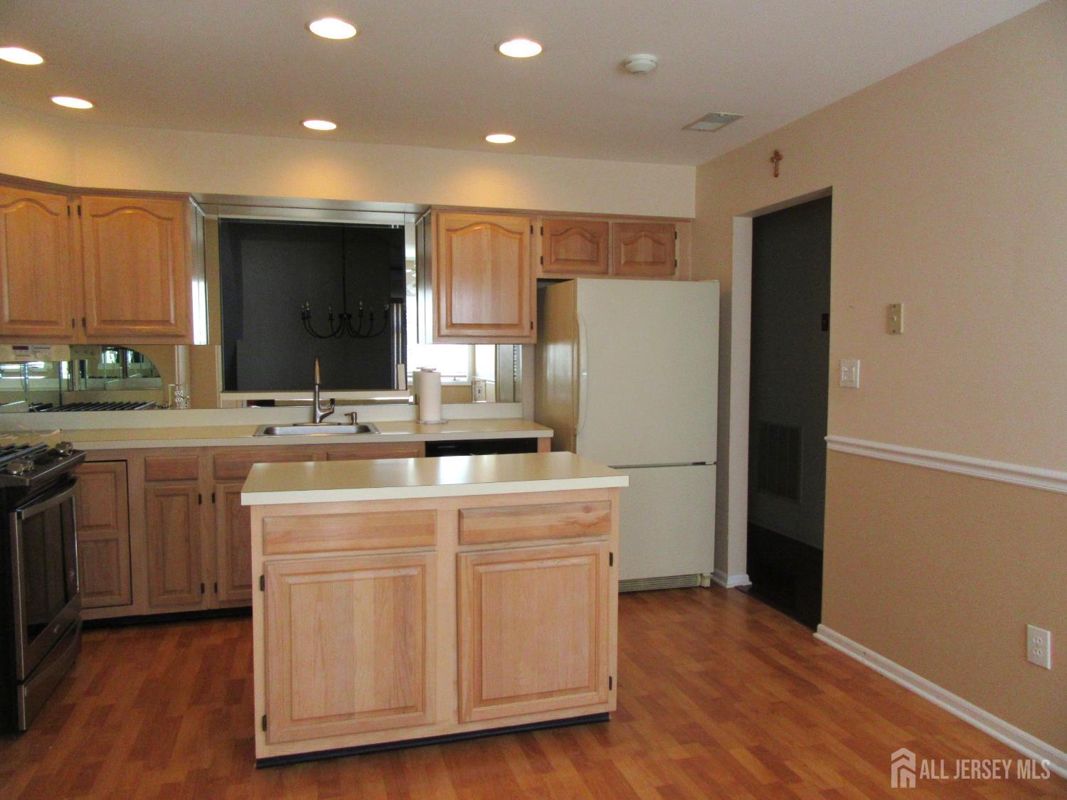 81 Winthrop Road Monroe NJ 08831