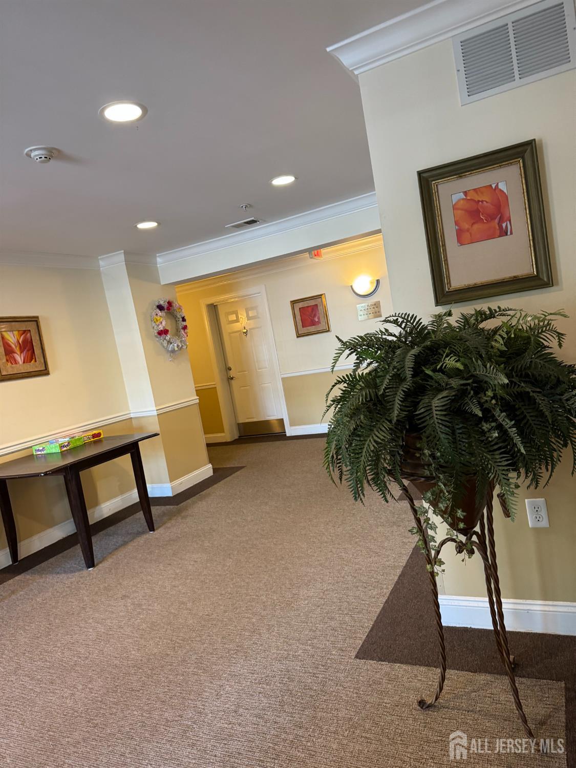 85 Liddle Avenue Edison NJ 08837