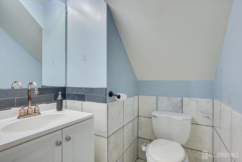 63 Renaissance Lane New Brunswick NJ 08901