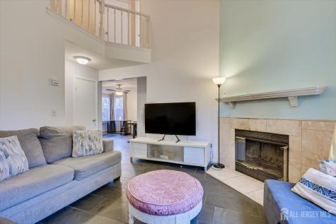 63 Renaissance Lane New Brunswick NJ 08901