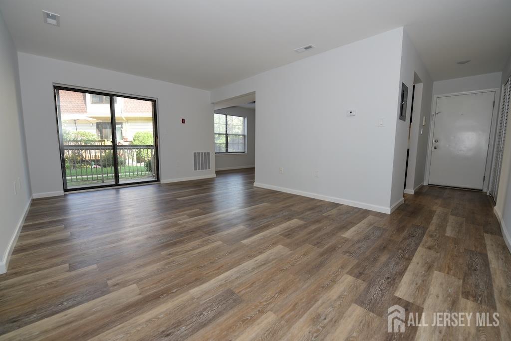 302 Hidden Village Drive Perth Amboy NJ 08861