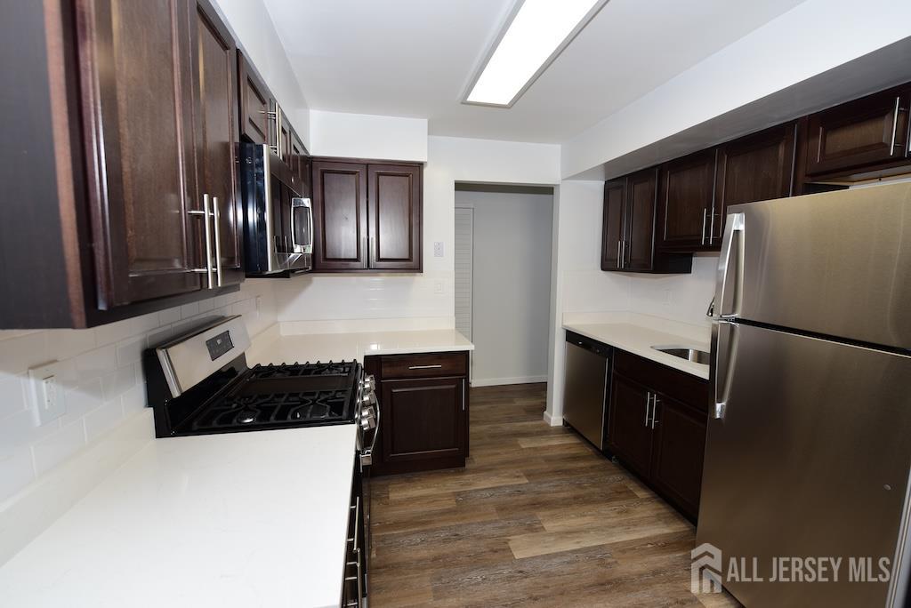 302 Hidden Village Drive Perth Amboy NJ 08861