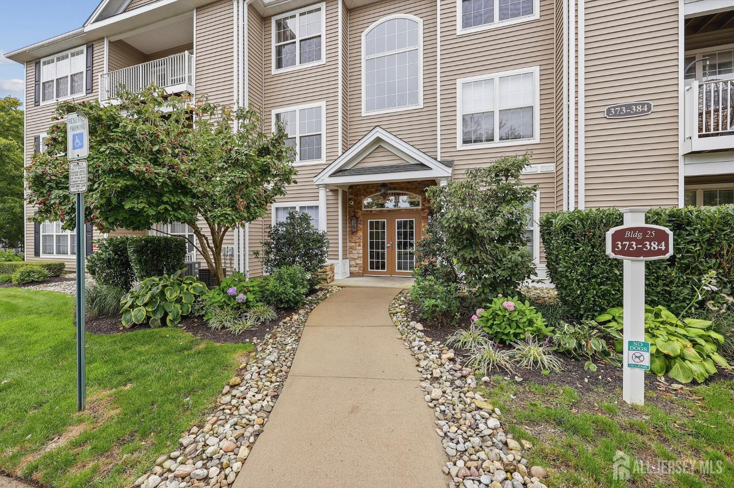 378 Saint Andrews Place Manalapan NJ 07726