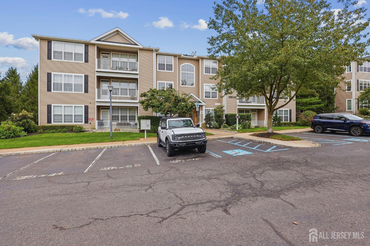 378 Saint Andrews Place Manalapan NJ 07726