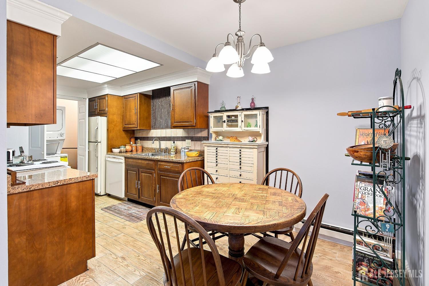 161 Pelham Lane Jamesburg NJ 08831