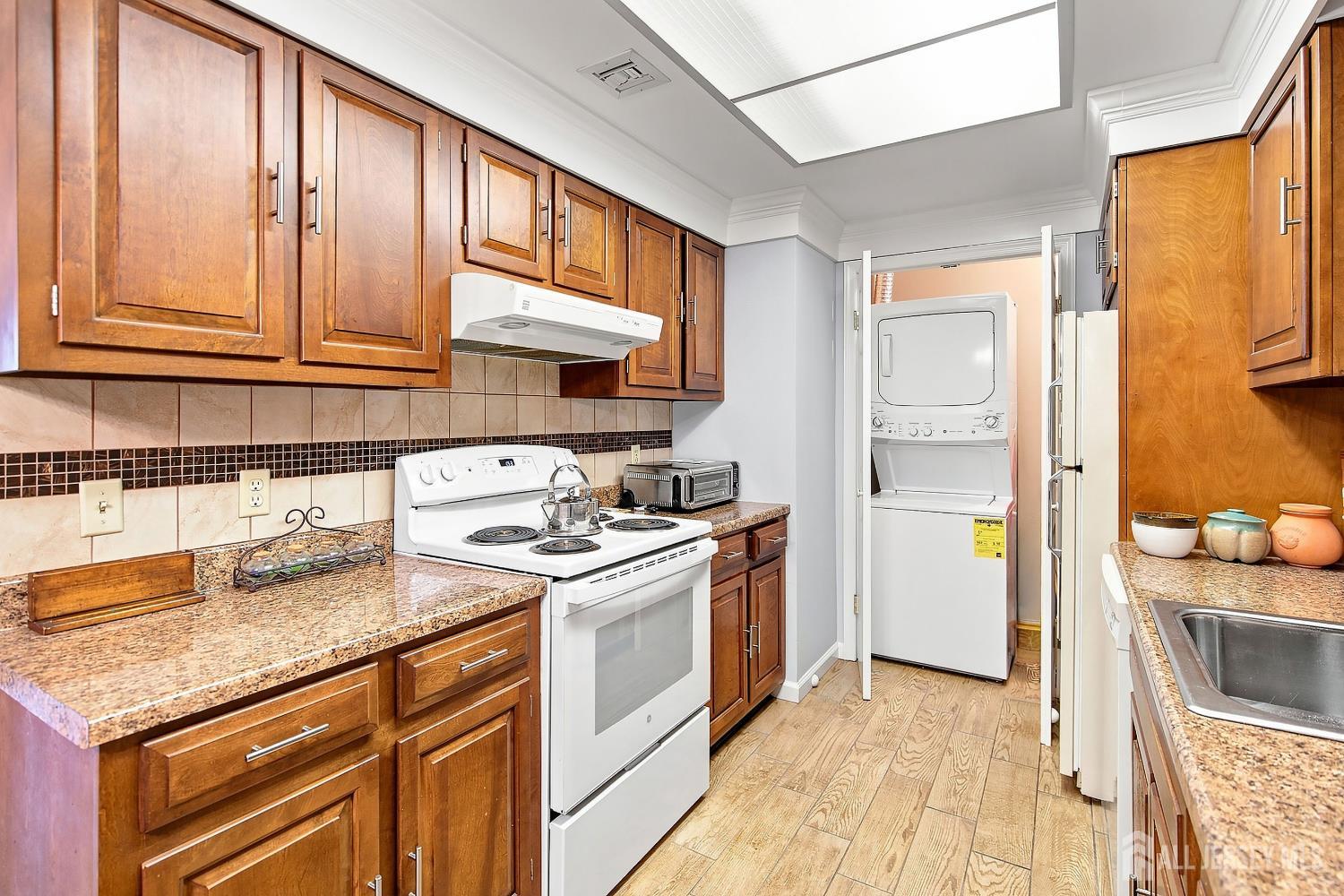 161 Pelham Lane Jamesburg NJ 08831