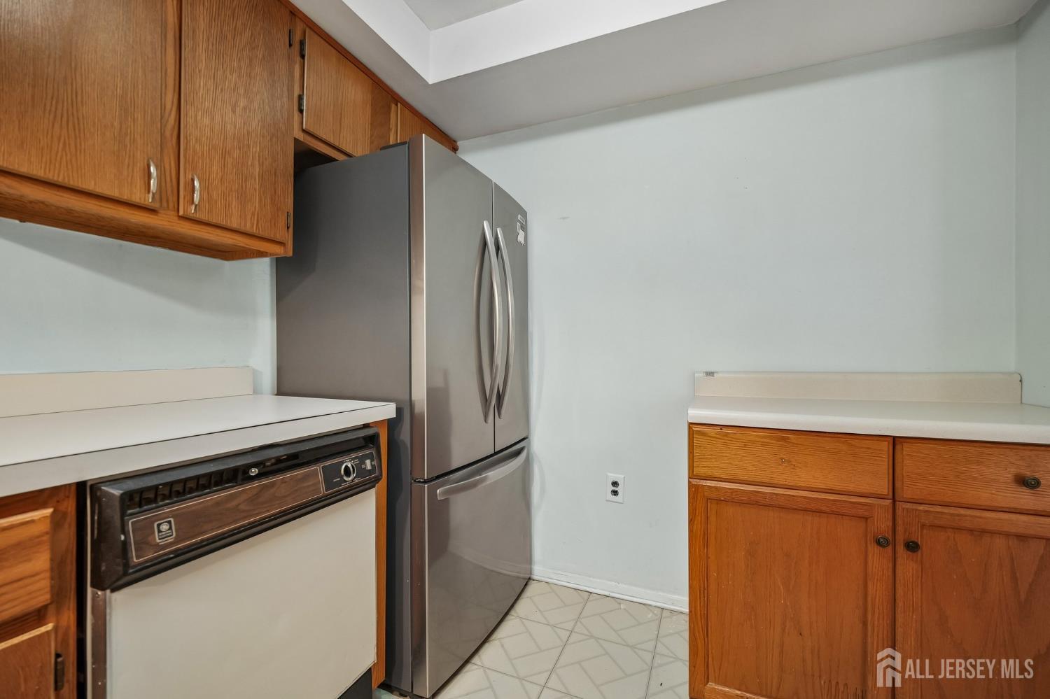 905 Montague Avenue Iselin NJ 08830