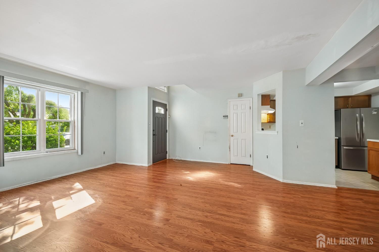 905 Montague Avenue Iselin NJ 08830