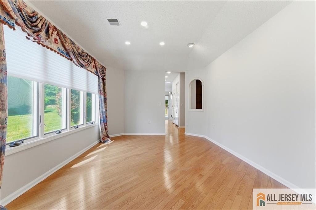 41 Sherwood Drive Monroe NJ 08831
