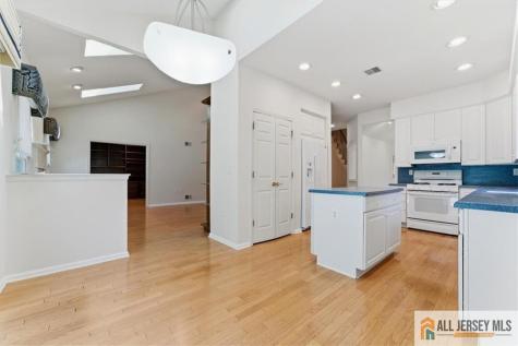 41 Sherwood Drive Monroe NJ 08831