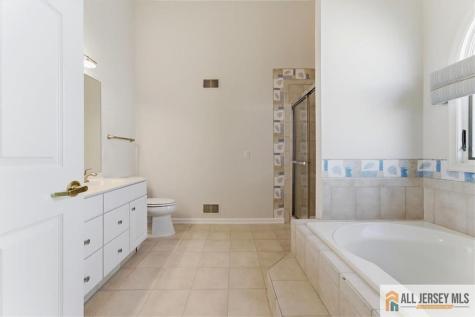 41 Sherwood Drive Monroe NJ 08831