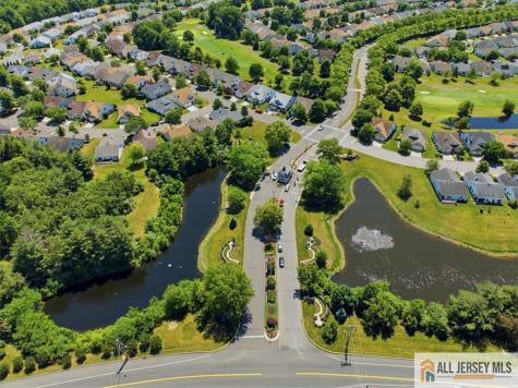 41 Sherwood Drive Monroe NJ 08831
