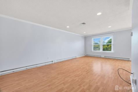 81-B Banyan Plaza Monroe NJ 08831