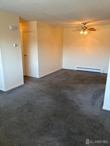 648 Cricket Lane Woodbridge Proper NJ 07095