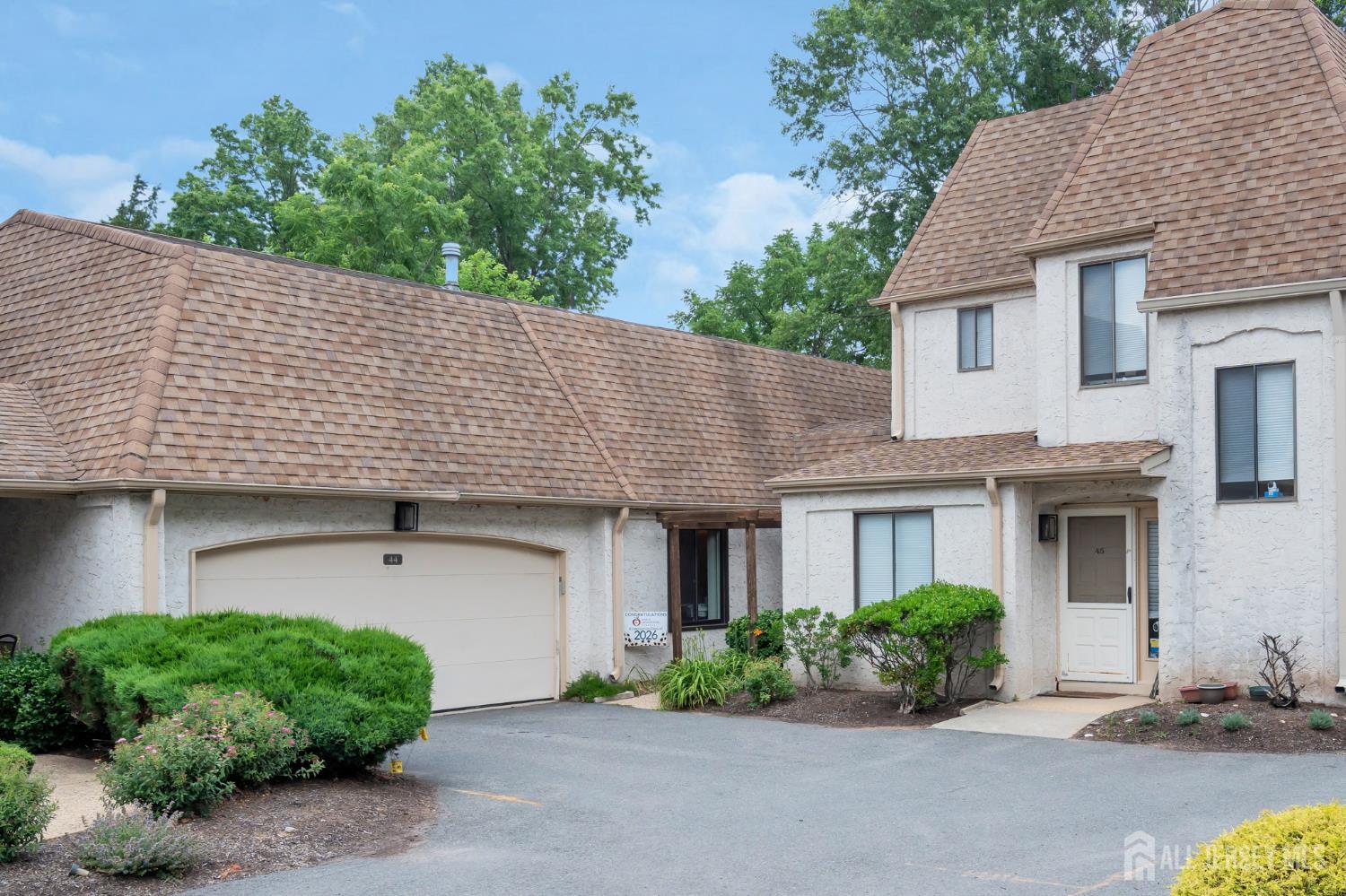44 Park Gate Dr Drive Edison NJ 08820