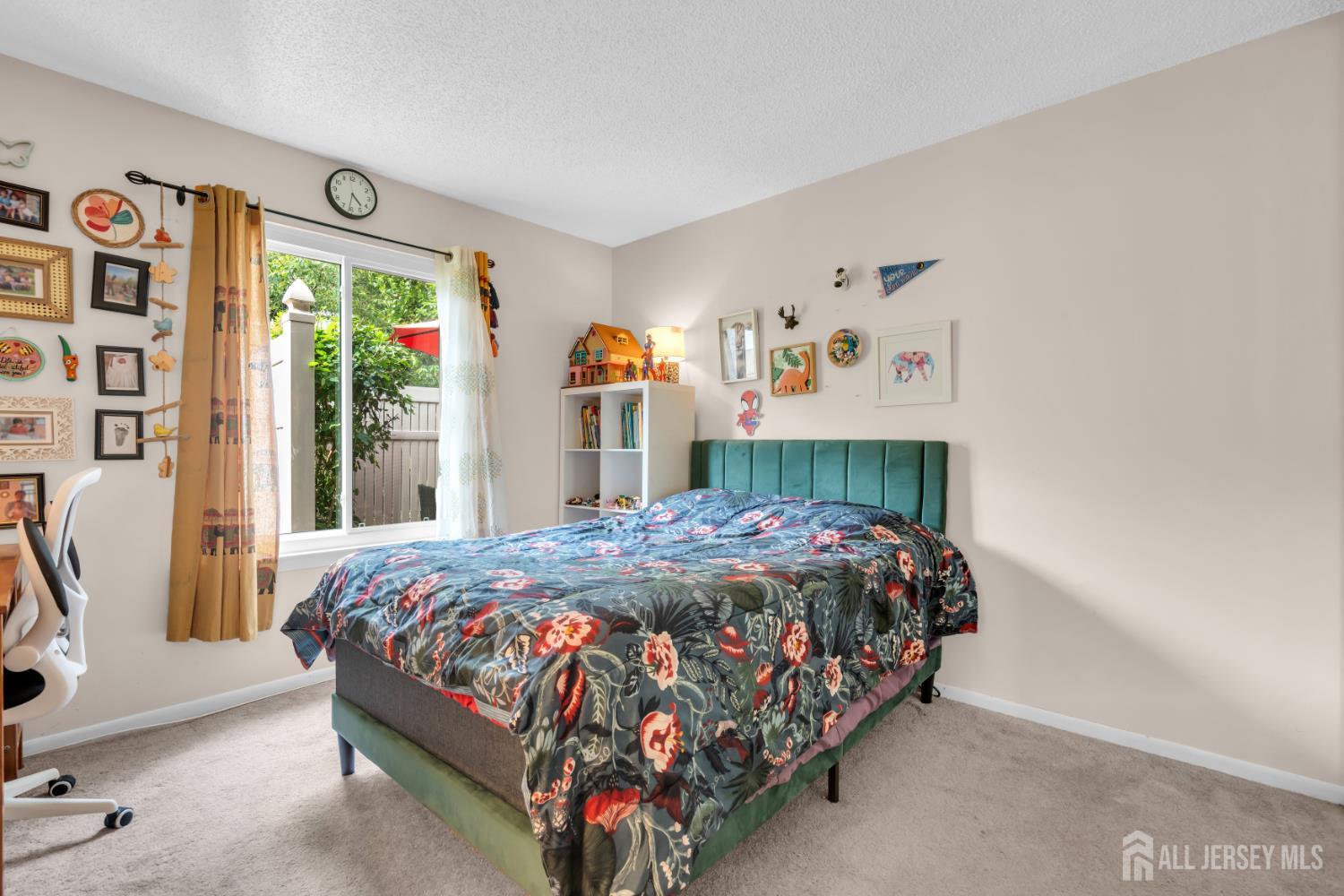 44 Park Gate Dr Drive Edison NJ 08820