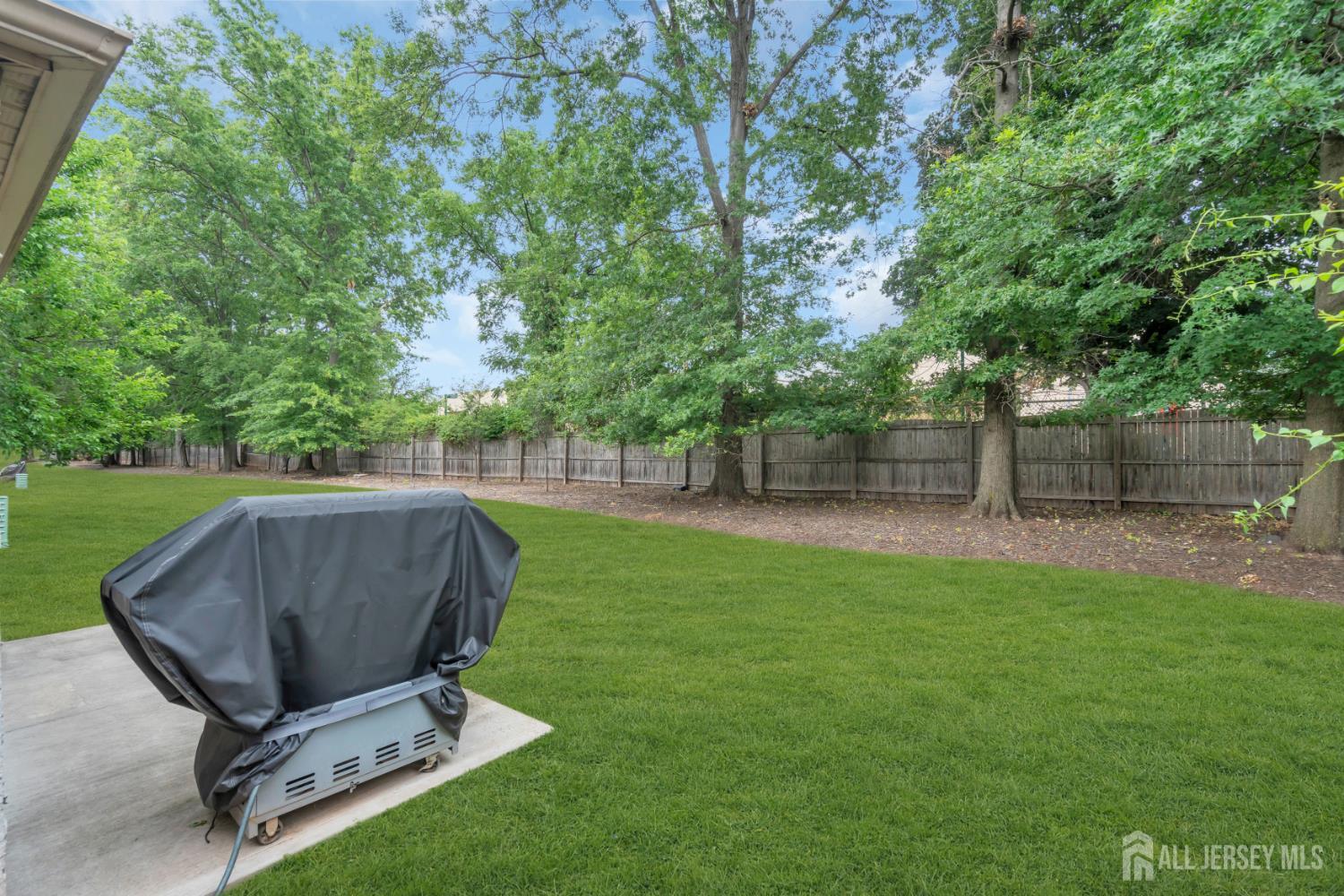 44 Park Gate Dr Drive Edison NJ 08820