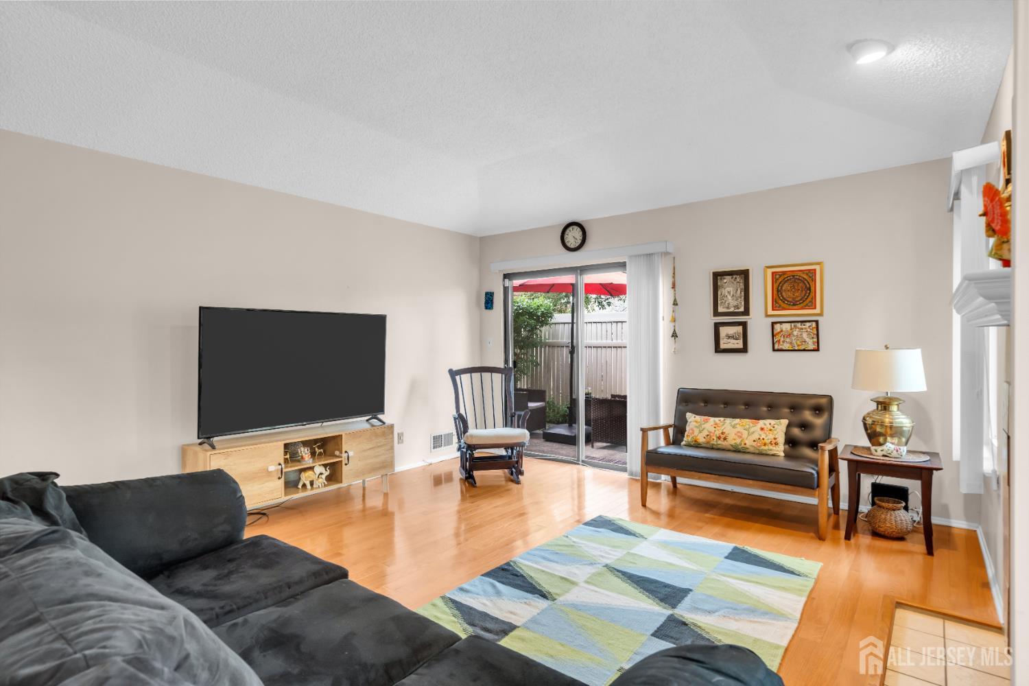 44 Park Gate Dr Drive Edison NJ 08820