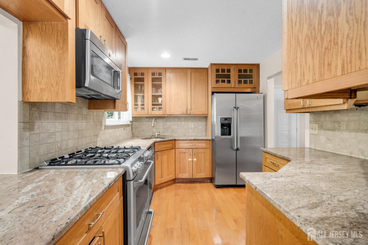 44 Park Gate Dr Drive Edison NJ 08820