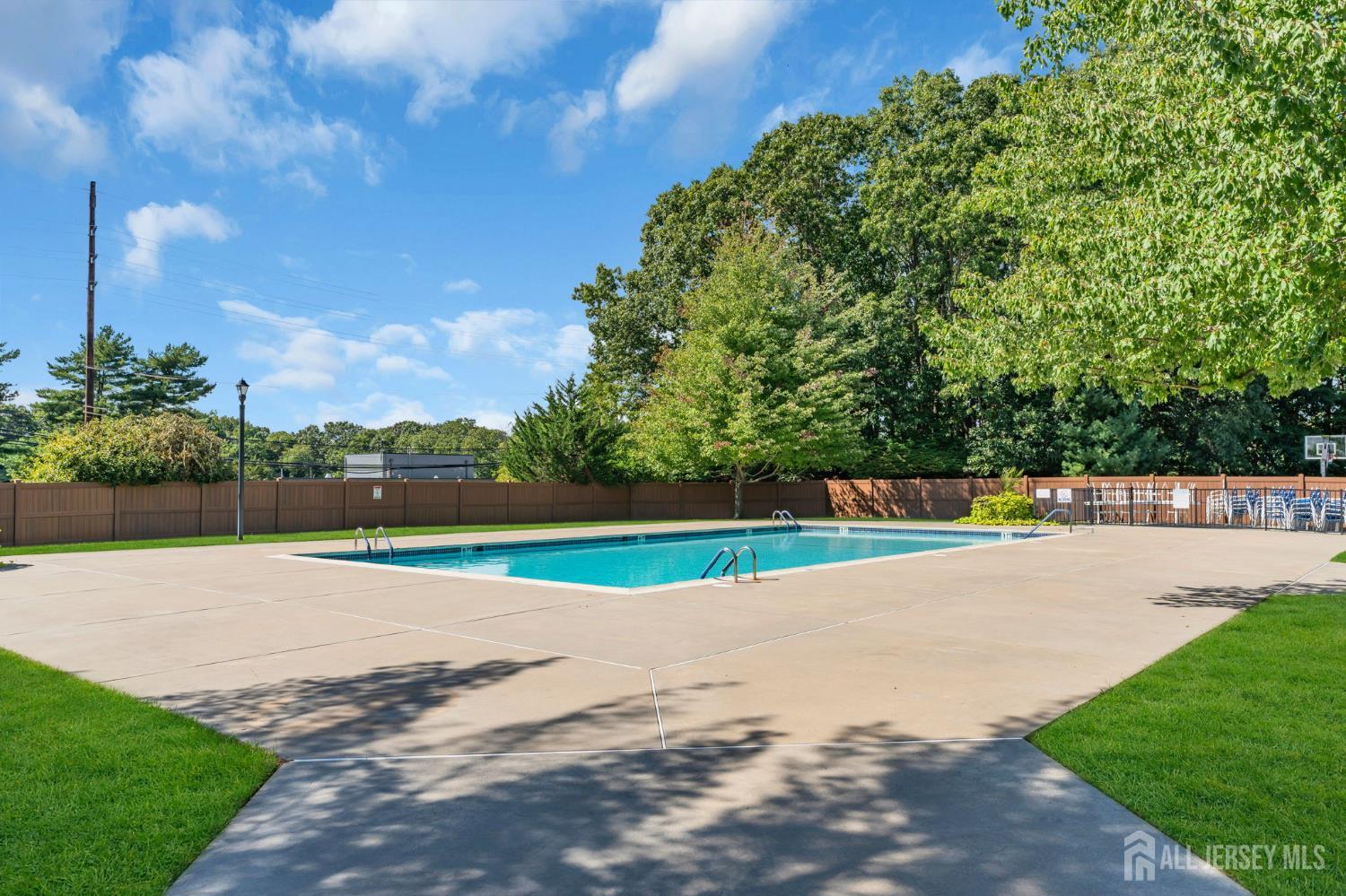 56 Inverness Court Matawan NJ 07747