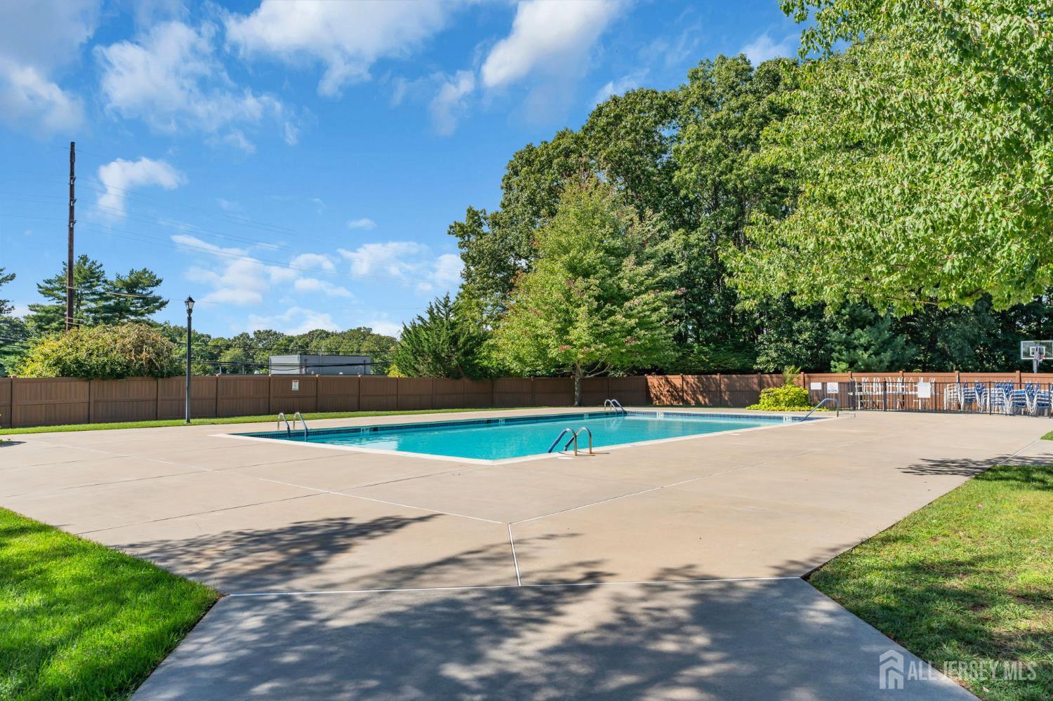 56 Inverness Court Matawan NJ 07747