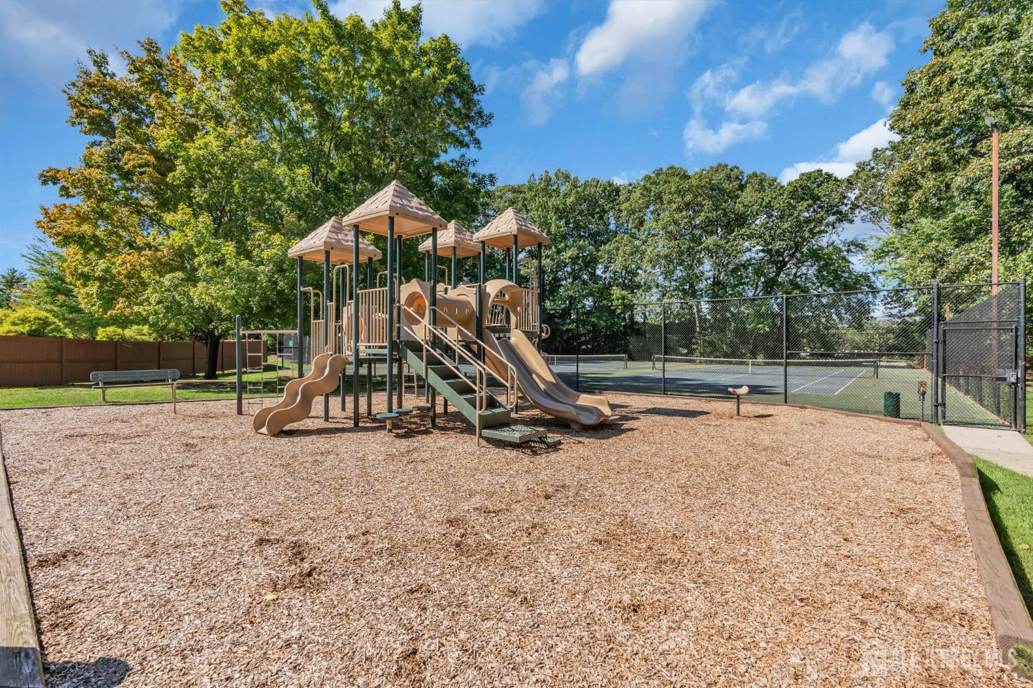 56 Inverness Court Matawan NJ 07747