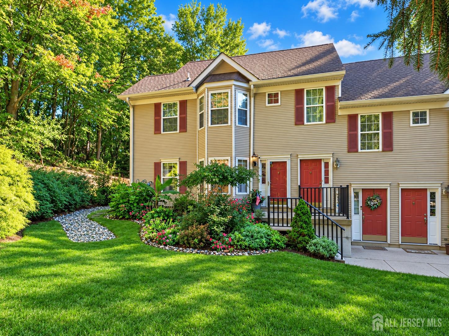 203 Cypress Lane East Brunswick NJ 08816