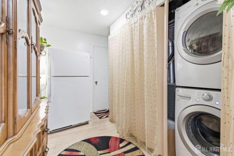 23 Prestwick Way Edison NJ 08820