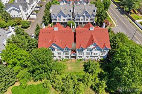 23 Prestwick Way Edison NJ 08820
