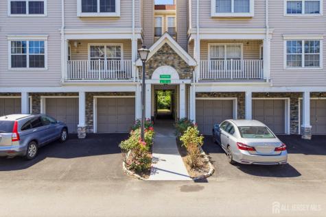 23 Prestwick Way Edison NJ 08820