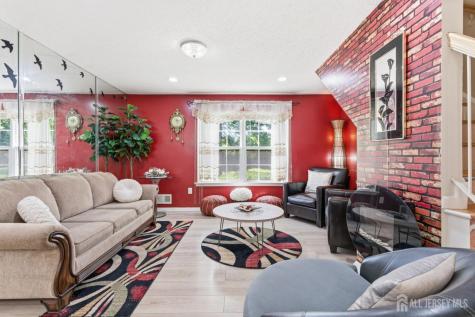 23 Prestwick Way Edison NJ 08820