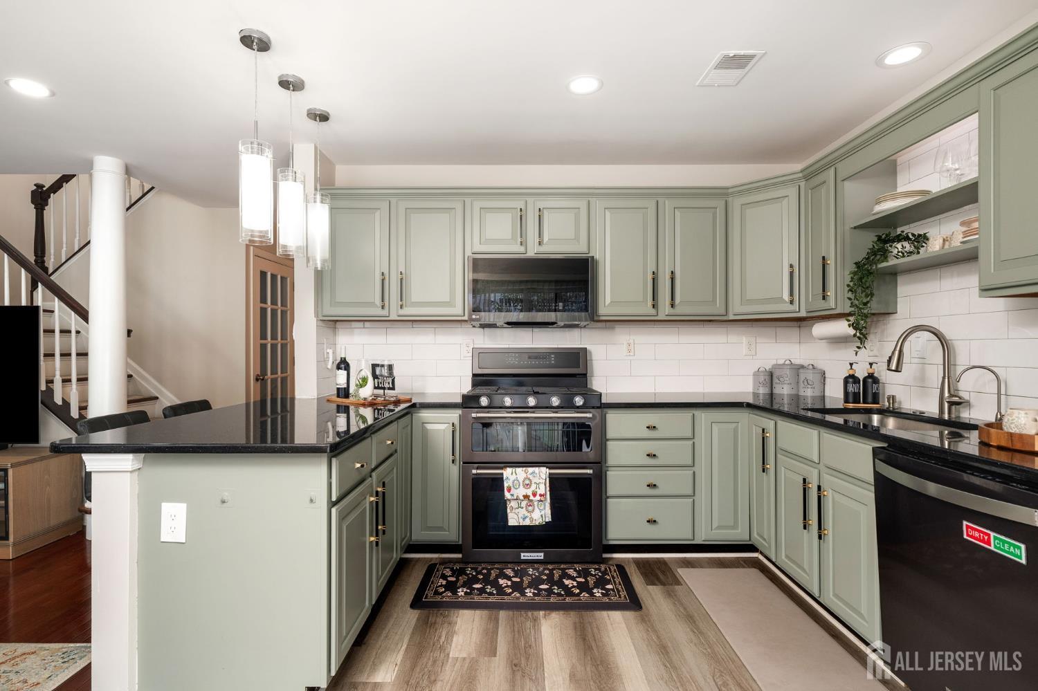 604 Creststone Circle South Brunswick NJ 08540