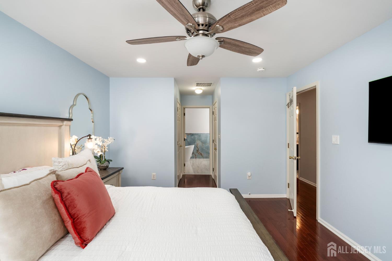 604 Creststone Circle South Brunswick NJ 08540