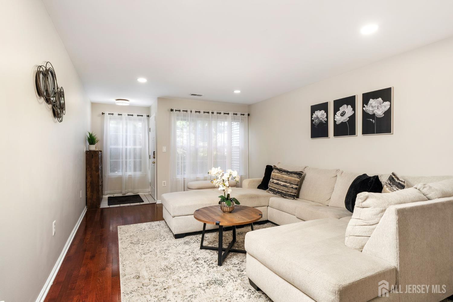 604 Creststone Circle South Brunswick NJ 08540