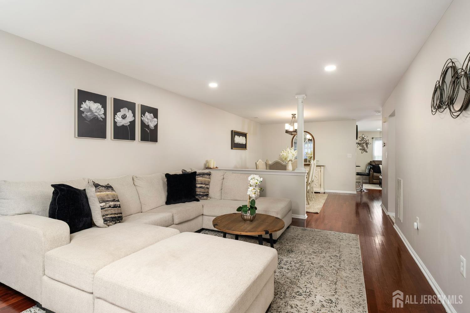 604 Creststone Circle South Brunswick NJ 08540