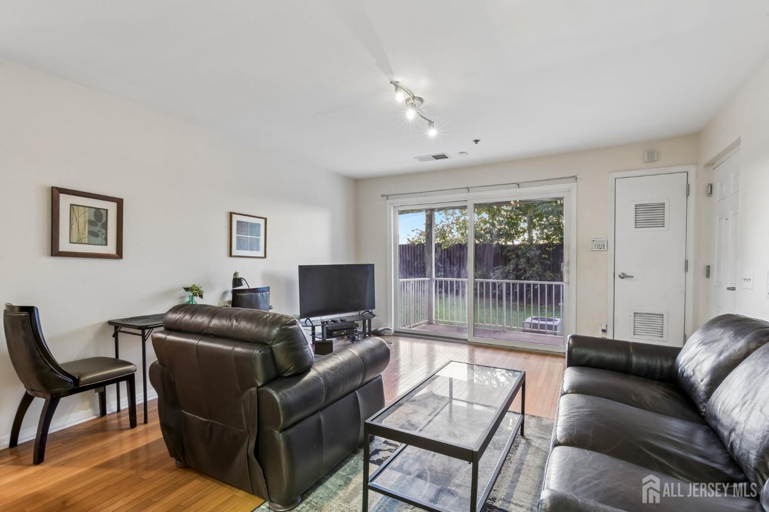 1116 Edpas Road New Brunswick NJ 08901
