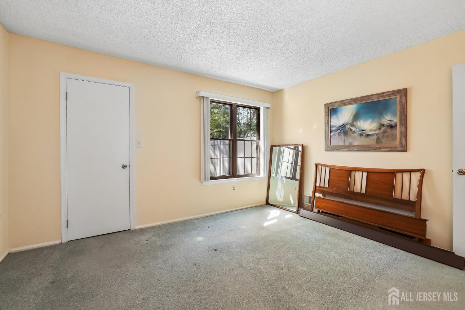 188 W Wycoff Way East Brunswick NJ 08816