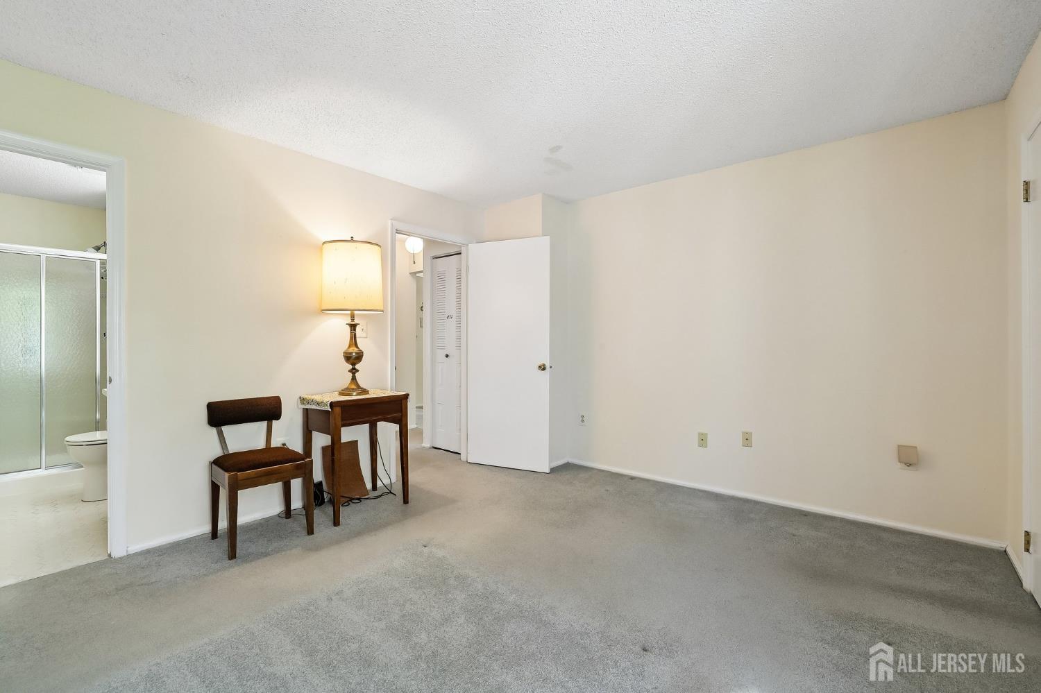 188 W Wycoff Way East Brunswick NJ 08816