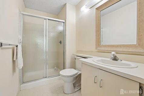 188 W Wycoff Way East Brunswick NJ 08816