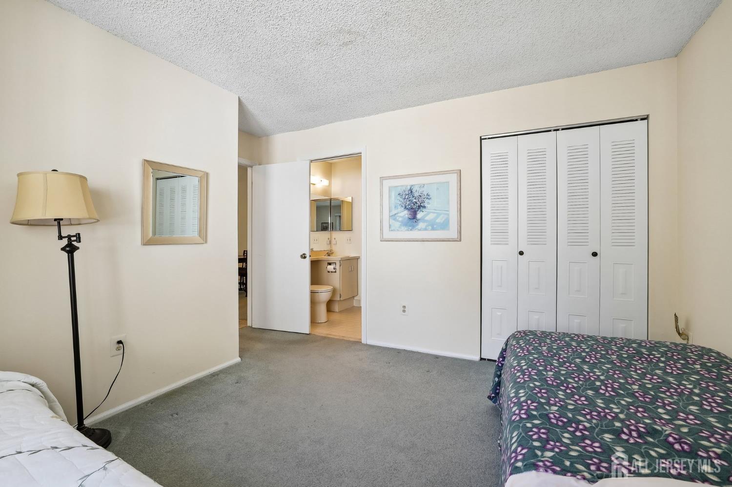188 W Wycoff Way East Brunswick NJ 08816