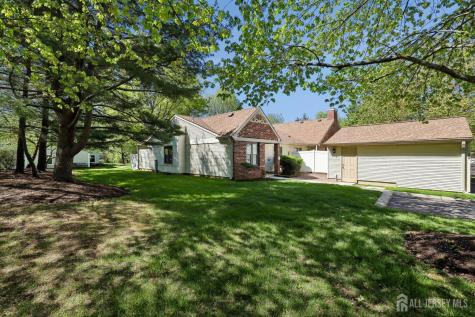 188 W Wycoff Way East Brunswick NJ 08816