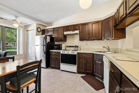 188 W Wycoff Way East Brunswick NJ 08816