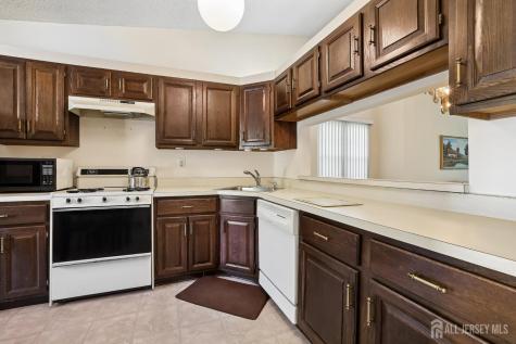 188 W Wycoff Way East Brunswick NJ 08816