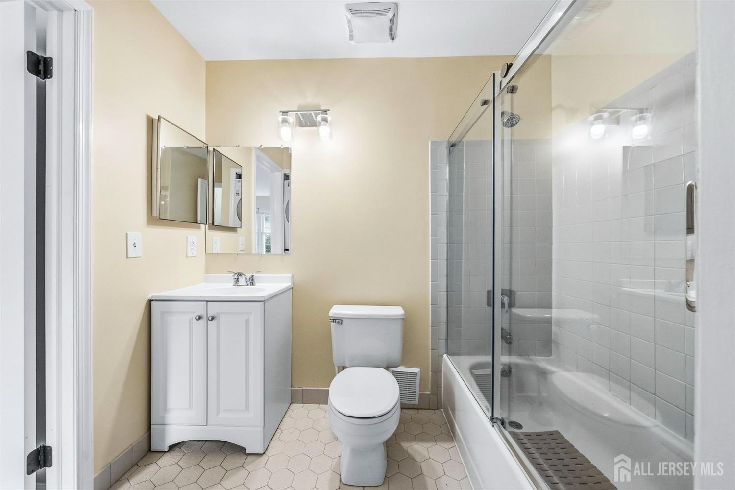 102 Morgan Place East Brunswick NJ 08816