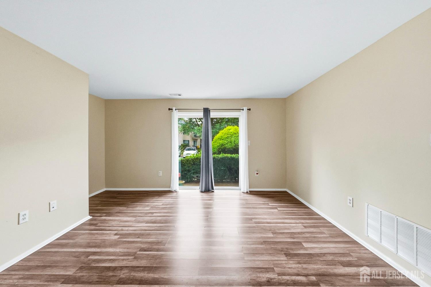 102 Morgan Place East Brunswick NJ 08816
