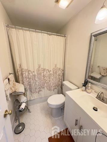 71 Winthrop Road Monroe NJ 08831