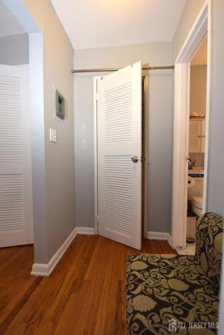 2215 Grand Avenue Bergenfield NJ 07047