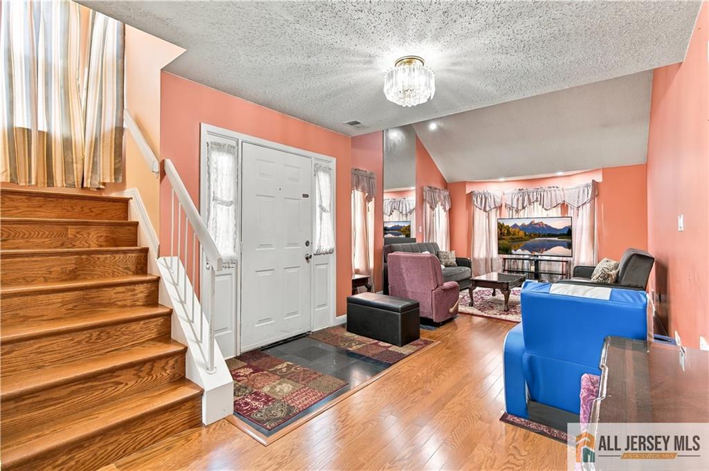 98 Orion Road Piscataway NJ 08854