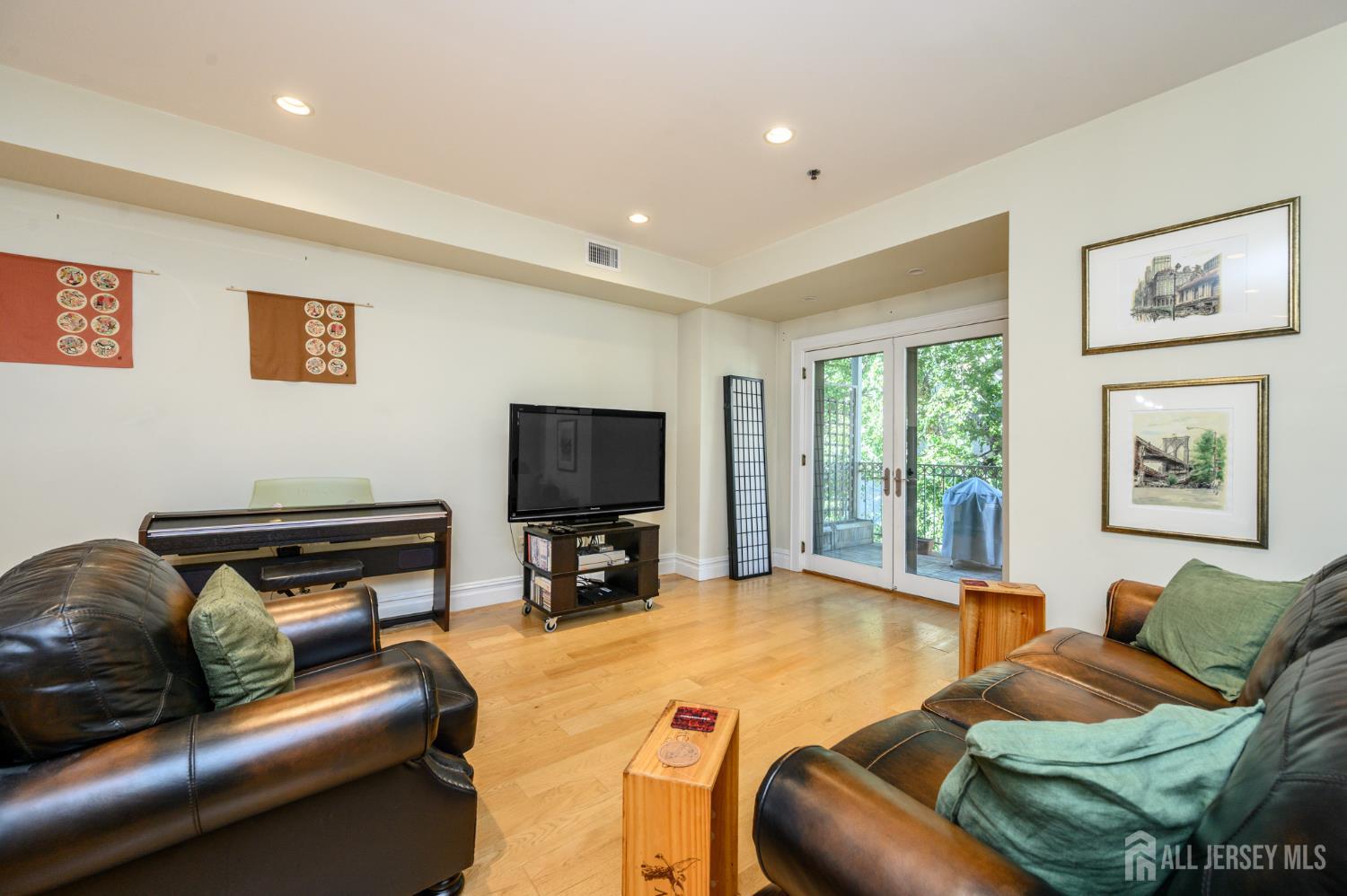 610 Madison Street Hoboken NJ 07030